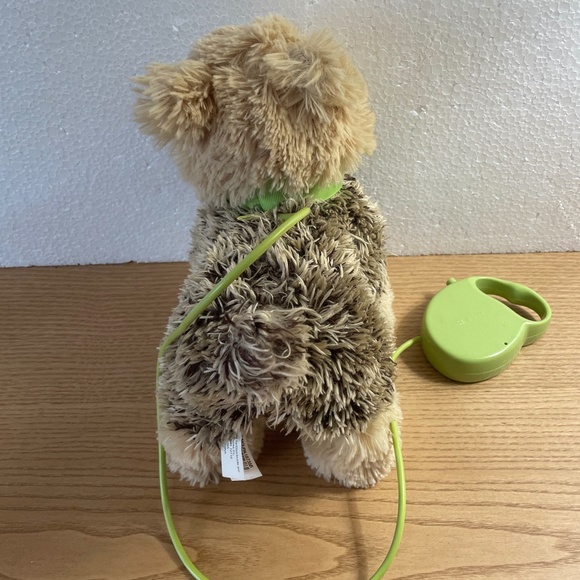 Walmart Yorkshire Terrier Yorkie Dog Walk Barks Green Leash Remote Control VIDEO - Picture 4 of 10